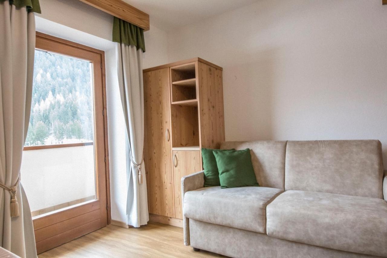 Ciasa Rosra Lägenhet La Villa  Exteriör bild